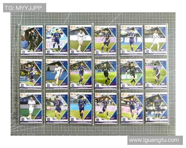 卡卡35PT限量足球明星卡册精美收藏版完美呈现经典瞬间与荣誉时刻 卡卡35PT限量足球明星卡册精美收藏版完美呈现经典瞬间与荣誉时刻